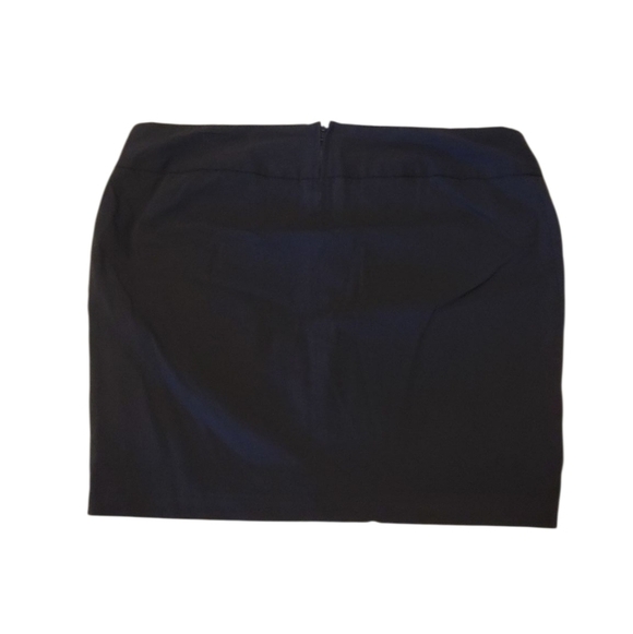 Torrid Chic Black Mini Skirt Size 14 - Picture 4 of 5